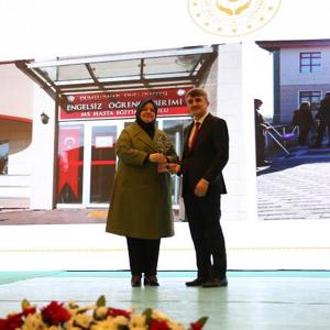 3 Aralık Dünya Engelliler Günü’nde Aile, Çalışma ve Sosyal Hizmetler Bakanlığı Tarafından 7 Ayrı Dalda Erişilebilirlik Ödülleri Verildi - fotoğraf 4