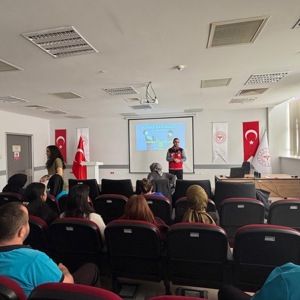 Yeşilay Haftası Kapsamında Farkındalık Eğitimi Düzenlendi - fotoğraf 1