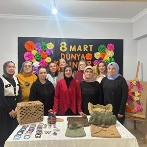 8 Mart’ta Anlamlı Buluşma Geleneksel İftar ve Sanat Dolu Bir Akşam - fotoğraf 6