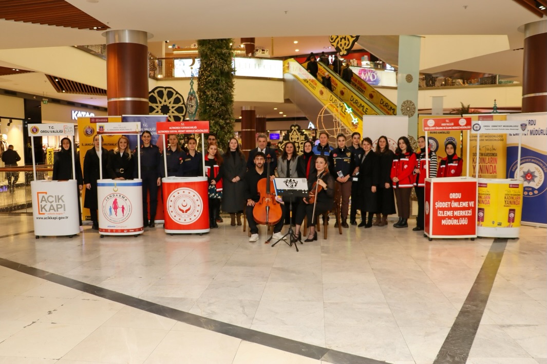 8 Mart Dünya Kadınlar Günü kapsamında Farkındalık Programı Gerçekleştirildi