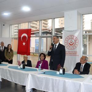 Ramazan Bayramı’nda Sıcak Buluşma: Valimiz ve Eşi Huzurevinde - fotoğraf 5