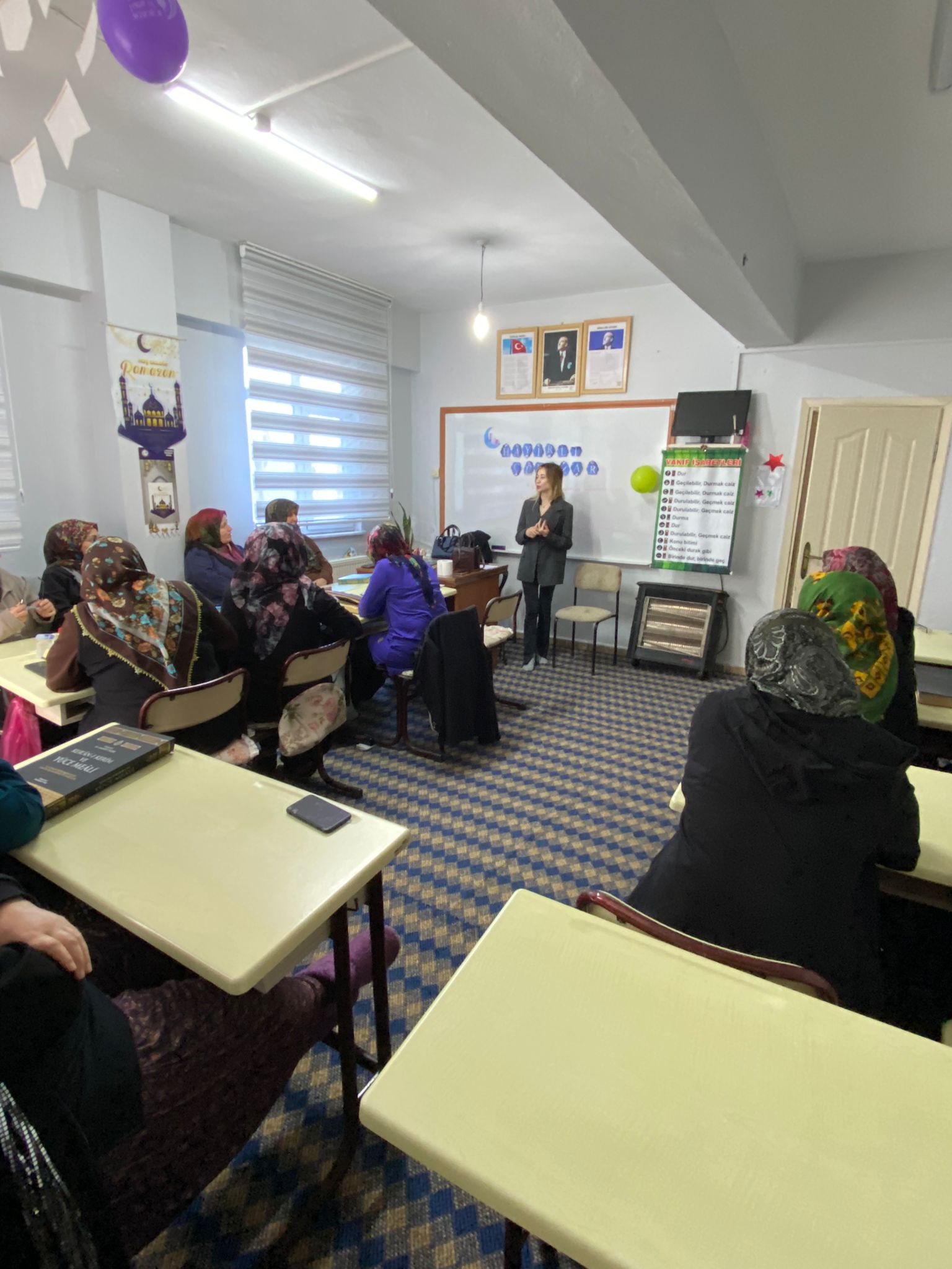 “ Sağlıklı Yaşama ve Hastalıklardan Korunma” konulu eğitim düzenlenmiştir.