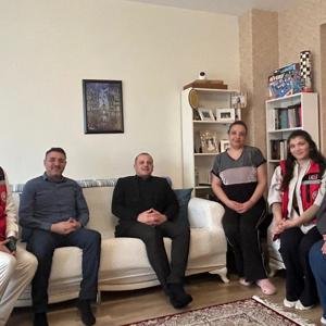 Aziz Şehitlerimizin Kıymetli Ailelerine Yönelik Vefa ve Destek Ziyaretlerimizi Sürdürüyoruz. - fotoğraf 1