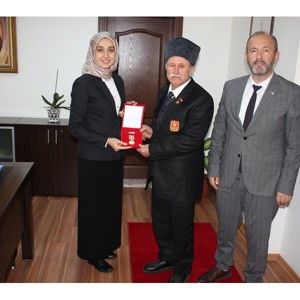Edirne İlçelerimizde İkamet Eden Kıbrıs Gazilerimize “Milli Mücadele Madalyaları” Verilmeye Devam Ediyor - fotoğraf 18