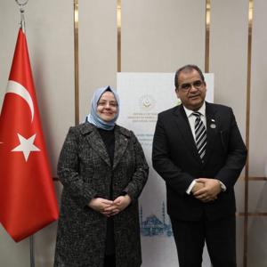 Bakan Selçuk, İİT Konferansı’nda 7 Ülkenin Bakanları ve Nijer First Lady'si ile Bir Araya Geldi - fotoğraf 5