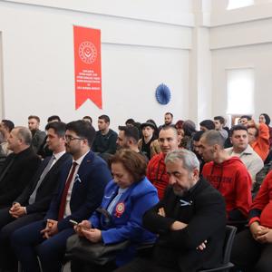 Fatma Hamit Atay Engelsiz Yaşam Rehabilitasyon ve Aile Danışma Merkezi tarafından, 2 Nisan Dünya Otizm Farkındalık Günü Programı  - fotoğraf 12