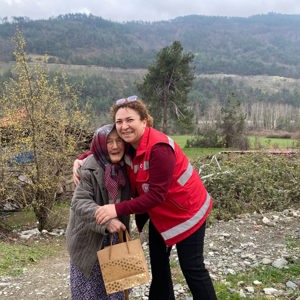  Gönül Kapılarını Aralıyor, Bayram Sevincini Paylaşıyoruz  - fotoğraf 1