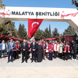 Şehitlik Ziyareti - fotoğraf 2