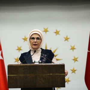 Emine Erdoğan Hanımefendi, Bakanlığımız Öncülüğünde Düzenlenen Gönül Elçileri Çocuk İşçiliği İle Mücadele" Programına Katıldı - fotoğraf 3