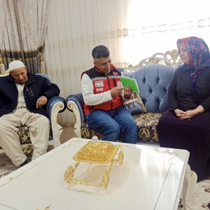 Yüksekova’da Şehit Ailelerine Anlamlı Ziyaret - fotoğraf 2