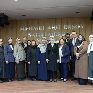 Aile ve Sosyal Hizmetler Bakanımız Göktaş, AYSİT Vakfı 2. Toplumsal Fayda Ödül Töreni'nde konuştu - fotoğraf 2