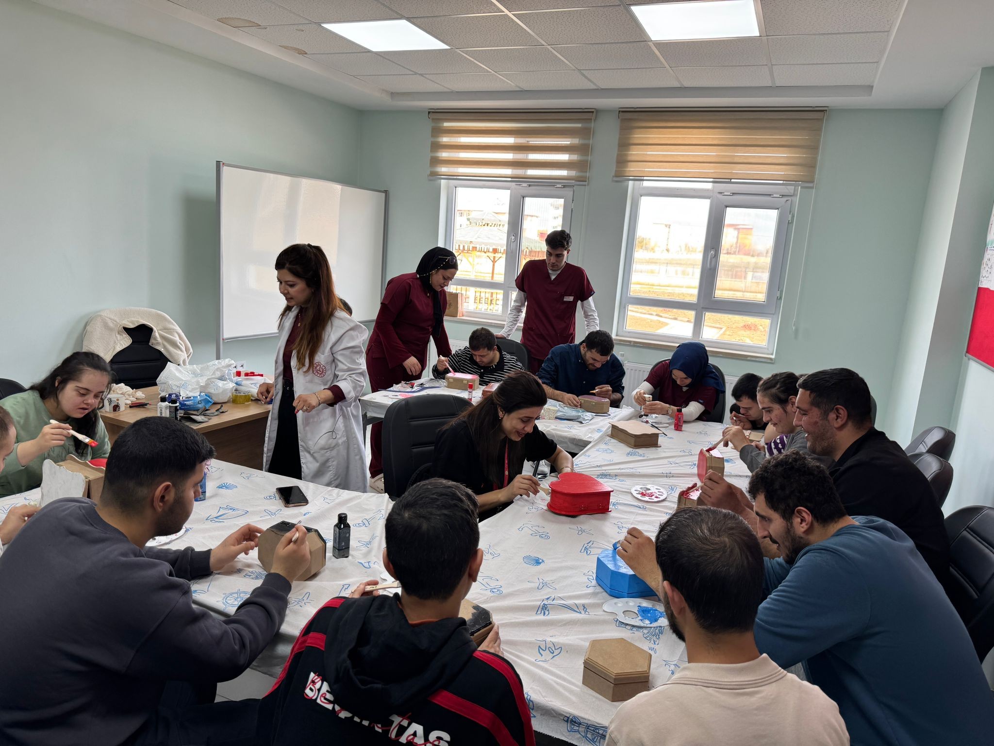 El Sanatları Atölyesi Düzenlendi