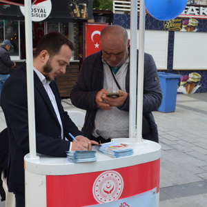 İl Müdürlüğümüzce 2 Nisan Otizm Farkındalık Günü’nde Bilgilendirme Standı Açıldı - fotoğraf 7