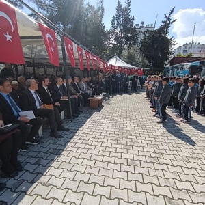 30 Mart – 5 Nisan Kütüphaneler Haftası münasebetiyle,  Emine Keskinler İl Halk Kütüphanesi’nde düzenlenen etkinliğe; Aile ve Sosyal Hizmetler İl Müdürlüğü Gündüz Bakım ve Aktif Yaşam Merkezi’nde hizmet alan yaşlılarımız ile birlikte katılım sağlanmıştır. - fotoğraf 2