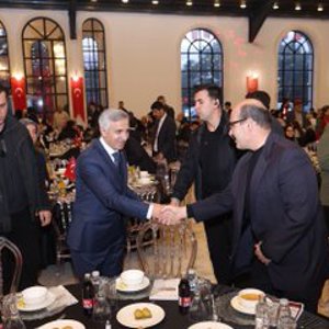Kahramanmaraş’ta İlk İftar "Büyük Aile Sofrası"nda Açıldı - fotoğraf 2