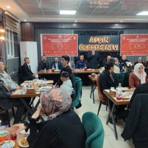 Afşin’de "Büyük Aile Sofrası" Şehit Yakınlarımız ve Gazilerimizle Kuruldu - fotoğraf 3