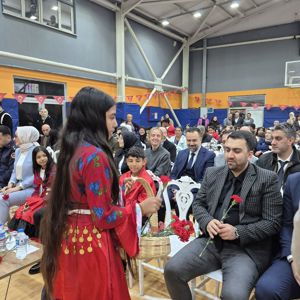 8 Nisan Dünya Romanlar Günü’nde Anlamlı Buluşma - fotoğraf 4