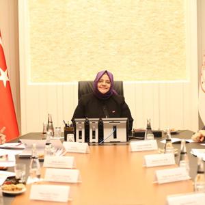 Bakan Selçuk, TÜSİAD Heyetini Kabul Etti - fotoğraf 1