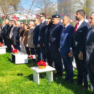 Kırklareli’nde 8 Nisan Dünya Romanlar Günü Etkinliği Yoğun Katılımla Gerçekleştirildi - fotoğraf 5