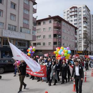 Otizm Farkındalık Korteji Yoğun Katılımla Gerçekleşti - fotoğraf 2