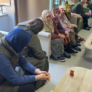 Nesiller Arası Fidan Dikme Etkinliği Düzenlendi - fotoğraf 2