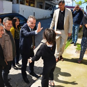Edremit Kaymakamımız Sayın Ahmet ODABAŞ Roman Vatandaşlarımıza Ziyaret Gerçekleştirdi - fotoğraf 2