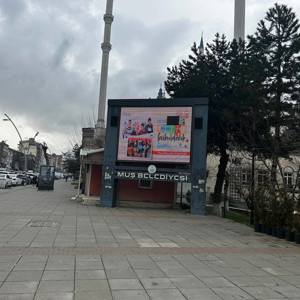 Otizm Farkındalık Günü Kapsamında Mavi Işık ve Billboard Çalışması - fotoğraf 2