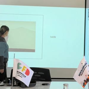 “1071’in İzinde Muş Foto Maraton Projesi” Kapsamında Fotoğraf Eğitimi ve Çekim Etkinliği Gerçekleştirildi - fotoğraf 2