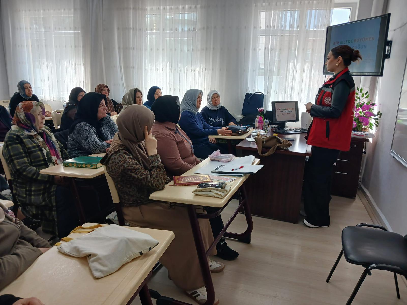 Koruyucu Aile Bilincinin Artırılmasına Yönelik Eğitim Düzenlendi