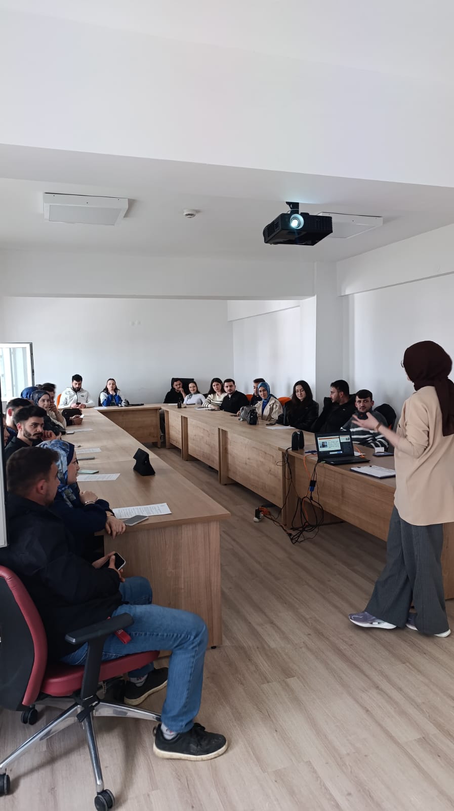 Evliliğe Sağlam Adımlar:Evlenecek Gençlerin Desteklenmesi Projesi Kapsamındaki Çiftlere Yönelik Eğitim Programı Düzenlendi