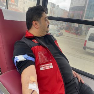 Kan Bağışıyla Hayata Umut Oluyoruz - fotoğraf 4