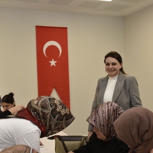 “Sanata Teşvik ve Sanatla Yaşam” programı kapsamında düzenlenen Filografi kursumuz tüm hızıyla devam ediyor. - fotoğraf 11