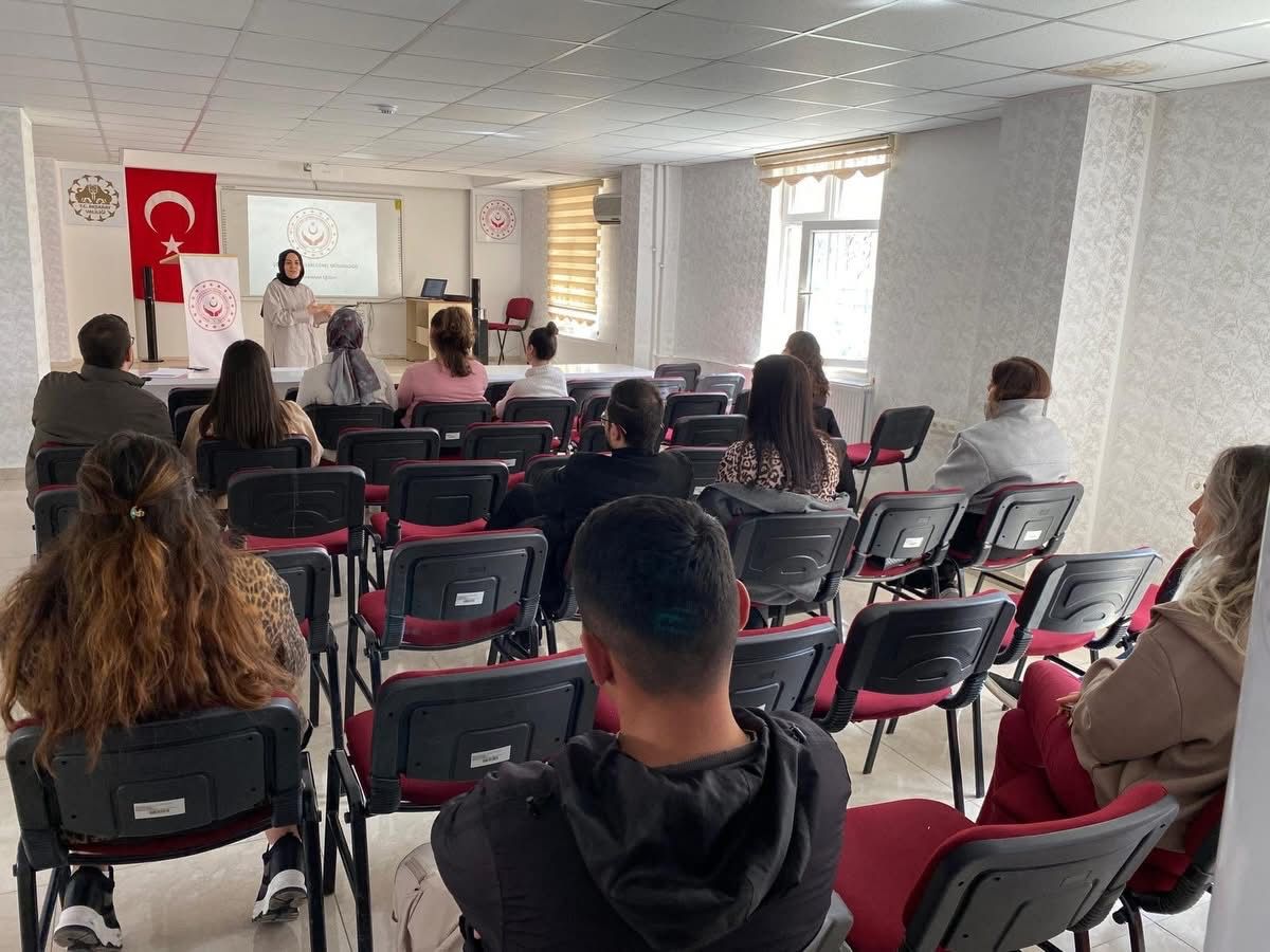 Aile Eğitim Programlarımız Devam Ediyor!