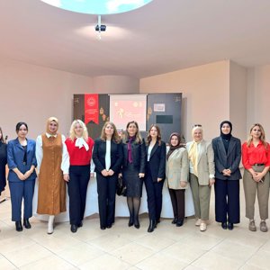 Kadınlara Yönelik Liderlik ve Karar Alma Becerileri Eğitimi Gerçekleştirildi - fotoğraf 4