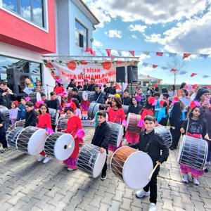 Dünya Romanlar Günü Etkinliğinde Anlamlı Buluşma - fotoğraf 1