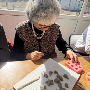 Engelsiz Yaşam Merkezimizde Seramik Etkinliği - fotoğraf 3