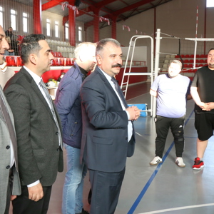 Eskişehir Aile ve Sosyal Hizmetler İl Müdürlüğü’nde “Aile Yılı” Heyecanı: Voleybol Turnuvası Başladı. - fotoğraf 4