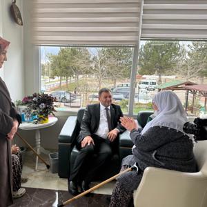 Kıymetli Büyüklerimize Ziyaret - fotoğraf 1
