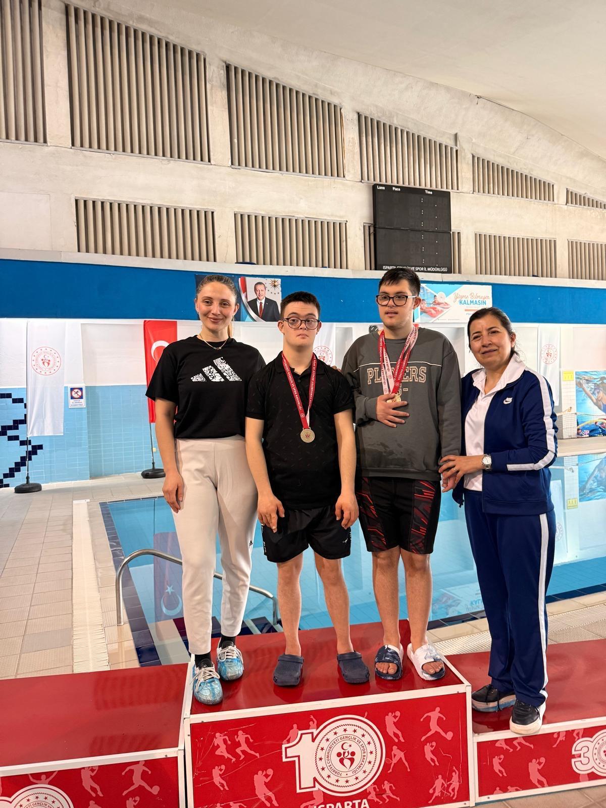 Özel Sporcular Yüzme İl Şampiyonası