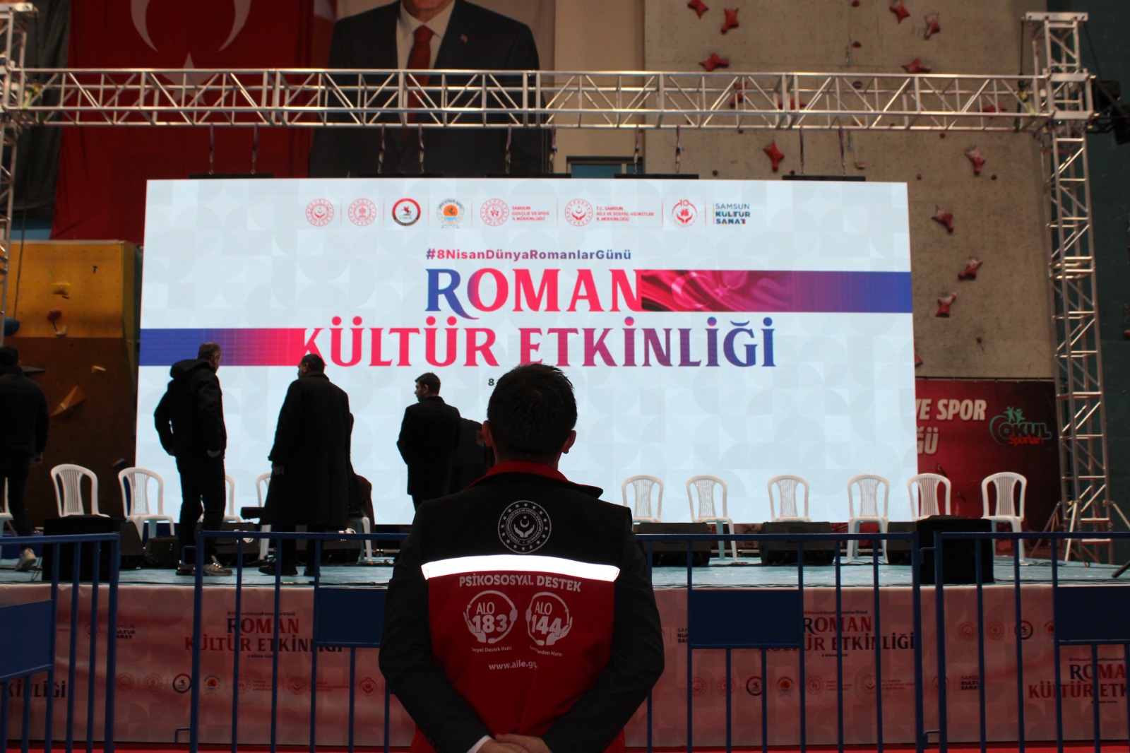 Romanlar Günü’nde Canik’te Müzik ve Eğlence Dolu Gece