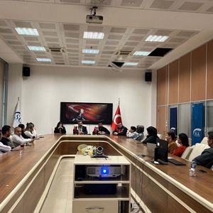 Şehit Yakınları, Gazi ve Gazi Yakınlarına Anlamlı Ziyaret - fotoğraf 2