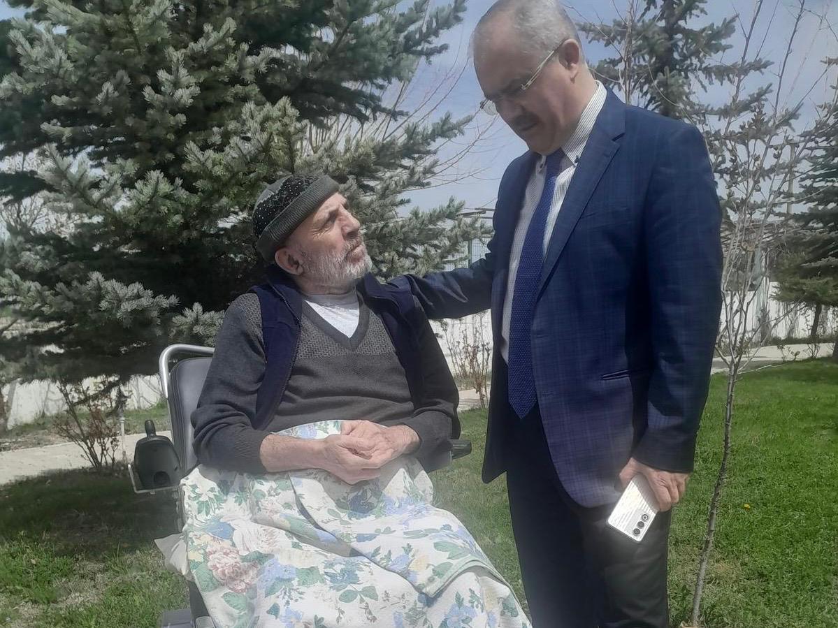 Sandıklı Hüseyin Develi Huzurevi'ne Ziyaret