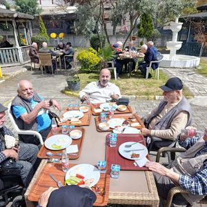 Baharın Gelişi Huzurevimizde Coşkuyla Karşılandı - fotoğraf 2