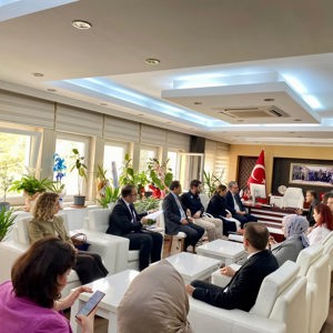 Bakanlığımız Heyetinden, Çevre ve Şehircilik İl Müdürlüğü’ne 'Roman Eylem Planı' Kapsamında Ziyaret - fotoğraf 3