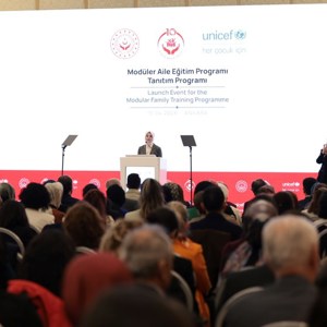 Bakanımız Mahinur Özdemir Göktaş "Modüler Aile Eğitim Programı Tanıtım Töreni"nde konuştu: - fotoğraf 5