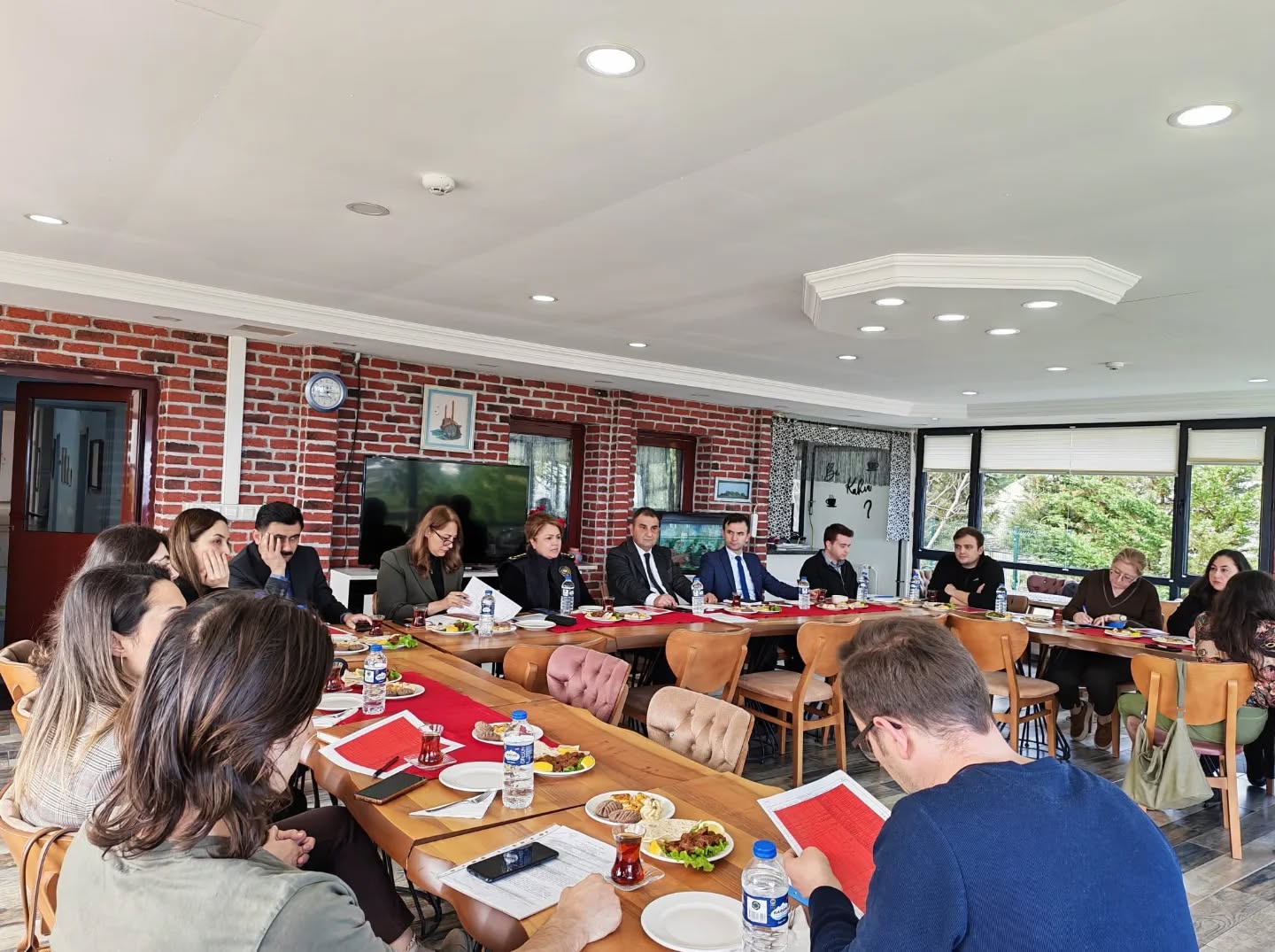 Risk Altındaki Çocuklara Yönelik Değerlendirme Toplantısı Gerçekleştirildi