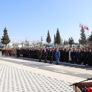 Çanakkale Zaferi’nin 111. Yıl Dönümünde Şehitlerimizi Andık - fotoğraf 1