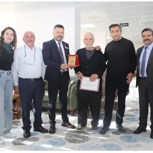 İl Müdürlüğümüze bağlı huzurevlerimizde kalan büyüklerimiz arasında düzenlenen tavla turnuvası coşkuyla tamamlandı! - fotoğraf 1