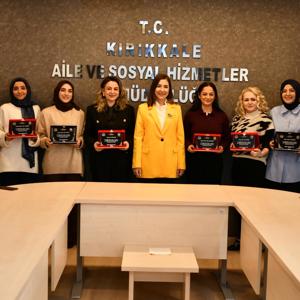 2025 Aile Yılı kapsamında yürütülen çalışmalarda emeği geçen çalışma arkadaşlarımızla bir araya gelindi. - fotoğraf 1