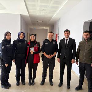 Zara İlçe Emniyet Müdürlüğüne Ziyaret - fotoğraf 3
